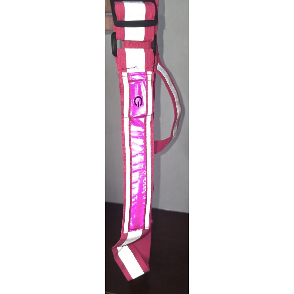 Reflective Sash for Walking at Night, High Visibility Reflective Running Gear Ni